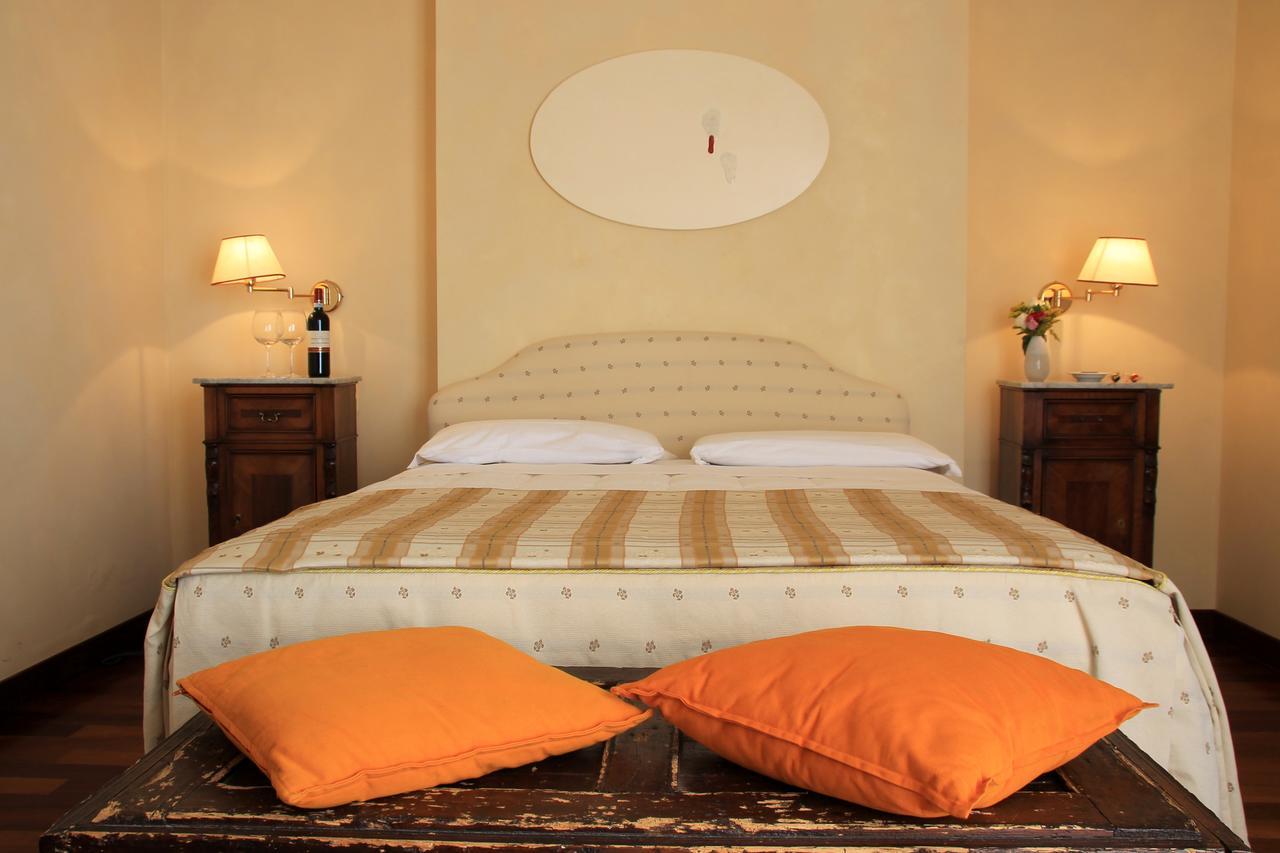 Hotel&Restaurant degli Angeli Magliano Sabina Esterno foto